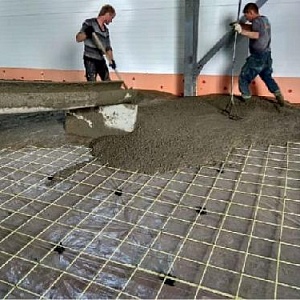 Выбираем бетон для стяжки пола: ключевые особенности